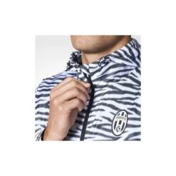 Adidas Juventus Windbreaker -Magasin De Vêtements adidas az5338 juventus windbreaker 4 e