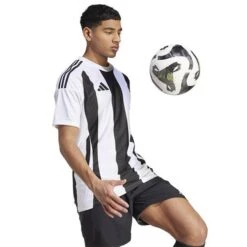 Chemise Adidas Striped 24 IW2143 -Magasin De Vêtements adidas iw2143 striped 24 2 e