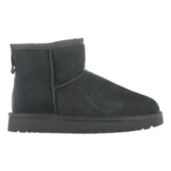 UGG Classic Mini II
