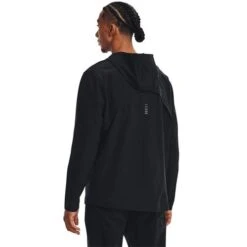 Under Armour Outrun The Storm Jacket 10 Under Armour Outrun The Storm Jacket -Magasin De Vêtements under armour 1376794002 outrun the storm jacket 3 e